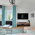 & Park Penthouse By Downtown דירה *