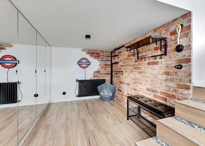 & Park Penthouse By Downtown